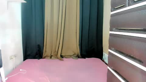 SAINT SACHI  will make your day  online show from 04-12-26, 06:13