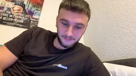 Snapshot of misterafterparty chatting on 11-06-25, 09:37 Brokebutcute online show from 11-06-25, 09:37