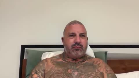 Snapshot of mistertattoo3000 chatting on 03-02-26, 09:05 mistertattoo3000 online show from 03-02-26, 09:05