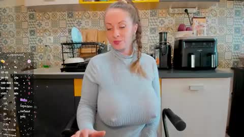 Brina online show from 02-12-26, 06:41