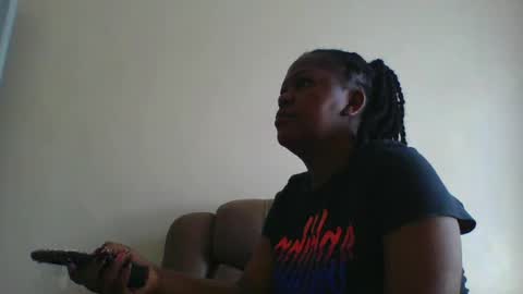 Snapshot of misticmoment chatting on 06-06-26, 08:08 misticmoment online show from 06-06-26, 08:08