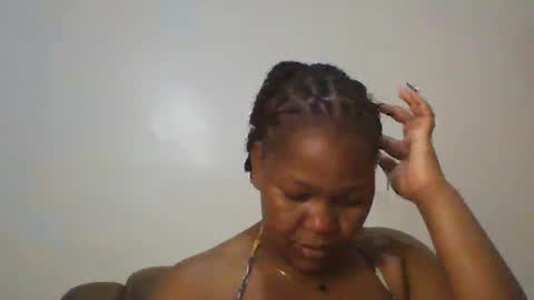 Snapshot of misticmoment chatting on 06-13-26, 07:34 misticmoment online show from 06-13-26, 07:34
