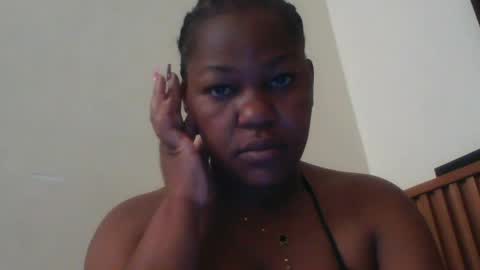 Snapshot of misticmoment chatting on 06-15-26, 06:15 misticmoment online show from 06-15-26, 06:15