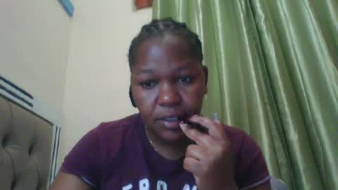 Snapshot of misticmoment chatting on 06-17-26, 07:59 misticmoment online show from 06-17-26, 07:59