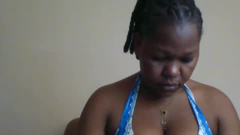 Snapshot of misticmoment chatting on 06-18-26, 08:03 misticmoment online show from 06-18-26, 08:03