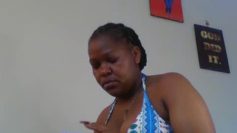 Snapshot of misticmoment chatting on 06-18-26, 09:14 misticmoment online show from 06-18-26, 09:14