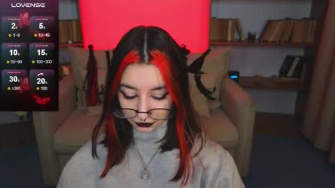 Marcelline online show from 11-28-25, 10:51