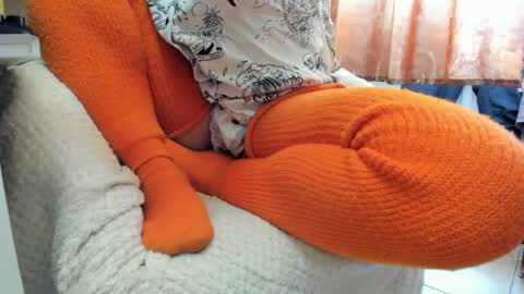 Snapshot of mistress_adel chatting on 04-26-26, 08:23 mistress_adel online show from 04-26-26, 08:23