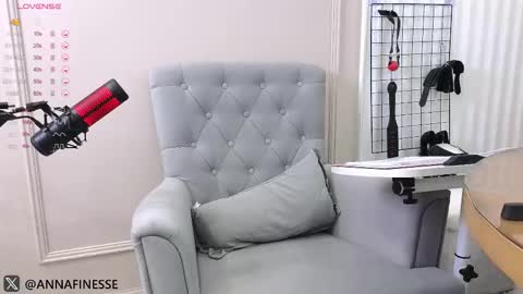 Her Infernal Majesty online show from 03-04-25, 04:30