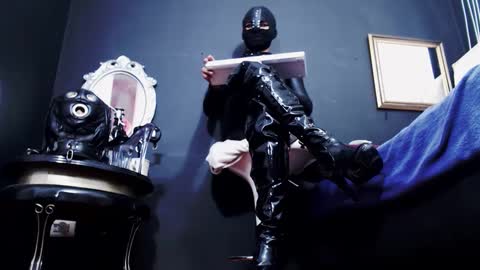 Snapshot of mistress_dior chatting on 01-26-25, 01:20 mistress_dior online show from 01-26-25, 01:20