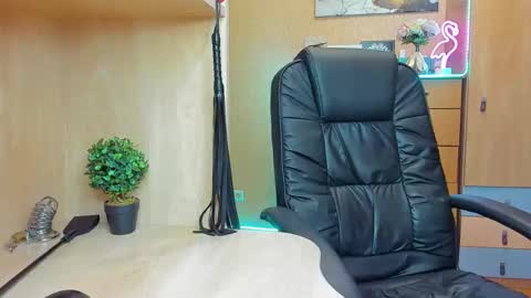 Mistress Kristi online show from 01-27-25, 09:44