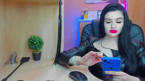 Mistress Kristi online show from 02-20-25, 06:46