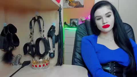 Mistress Kristi online show from 10-14-25, 07:03