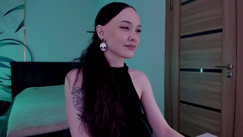 Mistress Mia online show from 10-24-25, 11:12