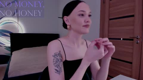 Mistress Mia online show from 11-09-25, 03:49