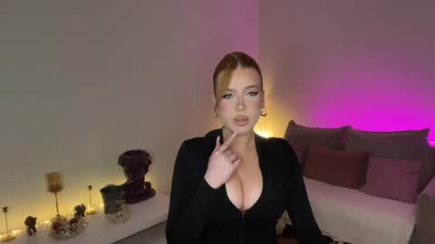 Mia online show from 04-06-26, 04:19