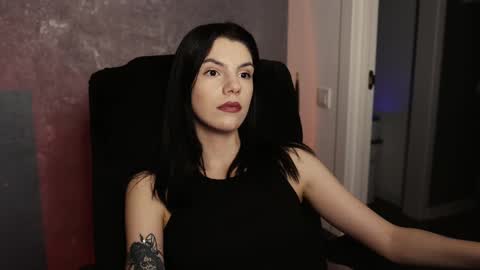 Miss Rochelle online show from 02-25-25, 07:03