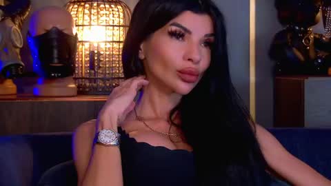 Snapshot of mistresselenia chatting on 05-22-26, 03:06 Elenia online show from 05-22-26, 03:06