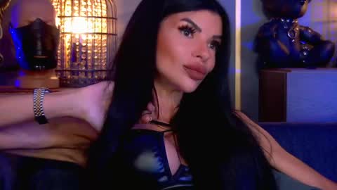 Snapshot of mistresselenia chatting on 06-06-26, 12:54 Elenia online show from 06-06-26, 12:54