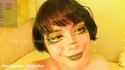 Snapshot of misty_miu chatting on 06-19-26, 05:45 Misty online show from 06-19-26, 05:45