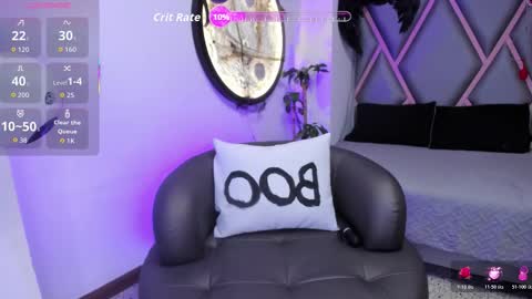 Catalina online show from 10-17-25, 12:19