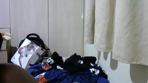Snapshot of misty_shee chatting on 03-10-25, 06:34 misty_shee online show from 03-10-25, 06:34