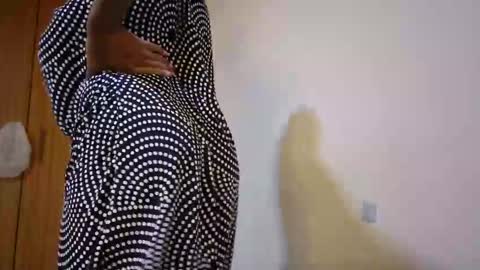Snapshot of misty_shee chatting on 09-15-25, 08:25 misty_shee online show from 09-15-25, 08:25
