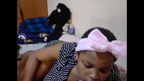 Snapshot of misty_shee chatting on 09-20-25, 06:20 misty_shee online show from 09-20-25, 06:20