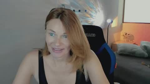 Snapshot of mistybarnes chatting on 05-08-26, 12:32 MistyBarnes NONUDE MODEL online show from 05-08-26, 12:32