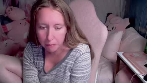 Misty online show from 11-25-25, 01:27