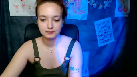 Snapshot of mistyrosee chatting on 06-14-26, 02:24 Aria online show from 06-14-26, 02:24
