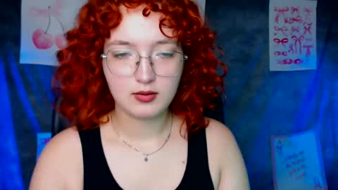 Snapshot of mistyrosee chatting on 07-11-26, 11:35 Aria online show from 07-11-26, 11:35
