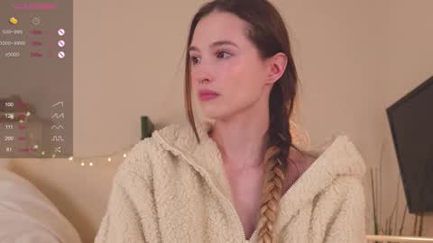 Snapshot of mita_mp4 chatting on 01-16-25, 03:34 Mita online show from 01-16-25, 03:34