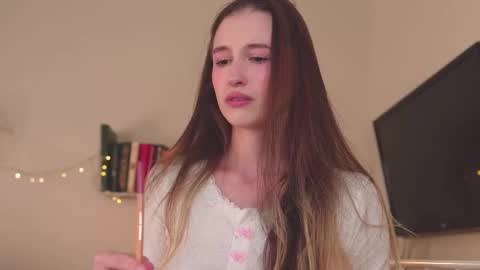 Snapshot of mita_mp4 chatting on 03-05-25, 04:34 Mita online show from 03-05-25, 04:34