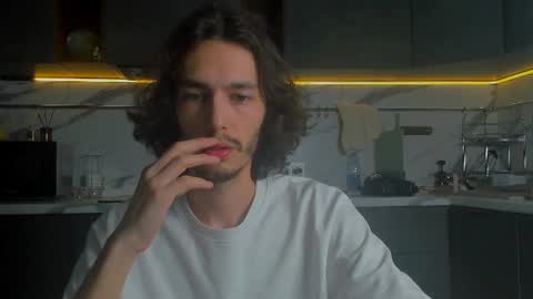 Snapshot of mitchelkurse chatting on 06-27-26, 12:59 MitchelKurse online show from 06-27-26, 12:59