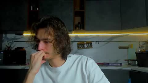 Snapshot of mitchelkurse chatting on 07-19-26, 07:17 MitchelKurse online show from 07-19-26, 07:17