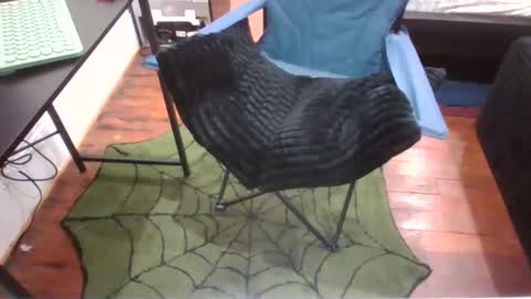 Snapshot of mitchyslick6969 chatting on 03-27-26, 06:40 ShyGuy6969 online show from 03-27-26, 06:40