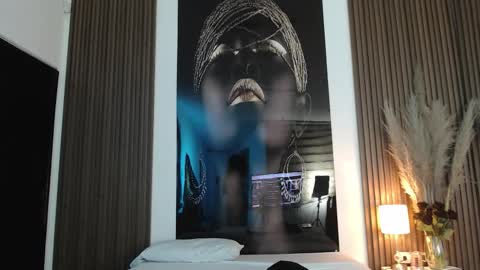 Snapshot of miticabrennet chatting on 10-24-25, 03:36 Mtica Brennet online show from 10-24-25, 03:36