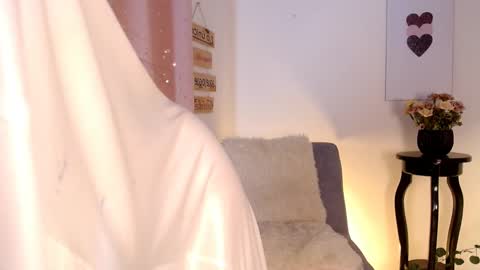 Liaaaaaaaa online show from 12-13-24, 04:43