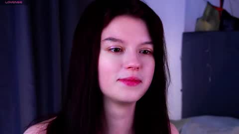 Snapshot of mitziefetters chatting on 06-06-26, 01:21 Rosalie online show from 06-06-26, 01:21