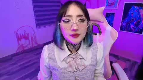 Snapshot of miwaviolet chatting on 07-01-26, 04:03 Miwa Violet online show from 07-01-26, 04:03