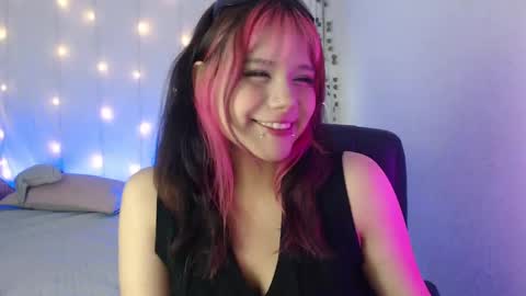 mixie_cute online show from 12-31-24, 11:06