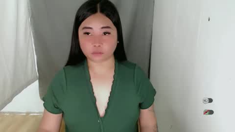 Snapshot of miya_licious chatting on 11-29-25, 02:53 cassie marie online show from 11-29-25, 02:53