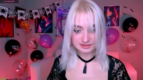 U dream online show from 10-22-25, 07:02