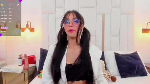 Miyu online show from 10-14-25, 04:41