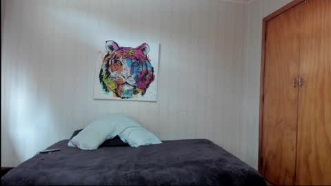 MizzKittay online show from 01-05-25, 09:47