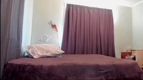 MizzKittay online show from 01-10-25, 06:31