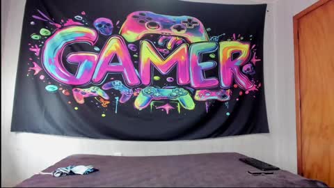 MizzKittay online show from 01-17-25, 01:04