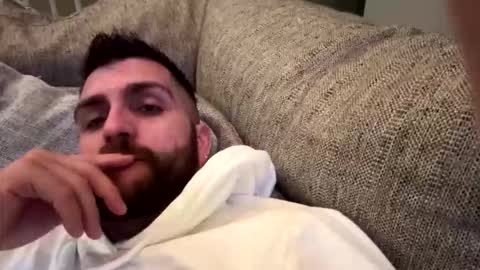 Snapshot of mj11021989 chatting on 11-05-25, 10:10 mj11021989 online show from 11-05-25, 10:10