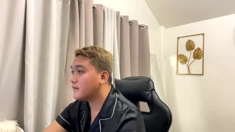 Michole Jay online show from 01-14-26, 02:23